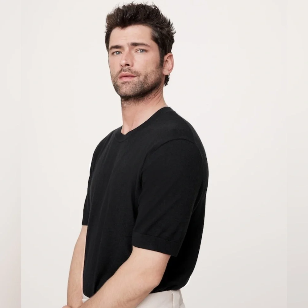 NWT Banana Republic Black Cashmere Silk Short Sleeve Sweater Sz M (759869)